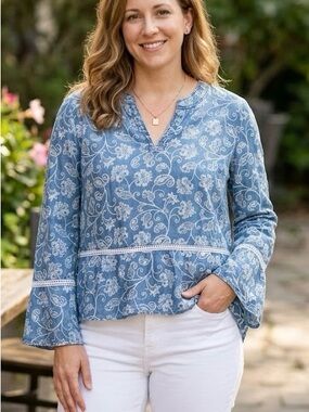 FOURTEENTH PLACE Paisley Boho Blouse Crochet Lace Bell Sleeves Peasant Coastal